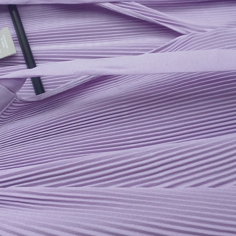 Chicos Lavendar Long Sleeve Pleated Top Size 0 Us 4/6 Womens Spring Feminine - Picture 6 of 10